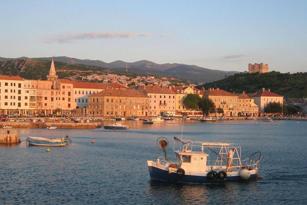 Apartman Kadic Senj Senj  Luaran gambar